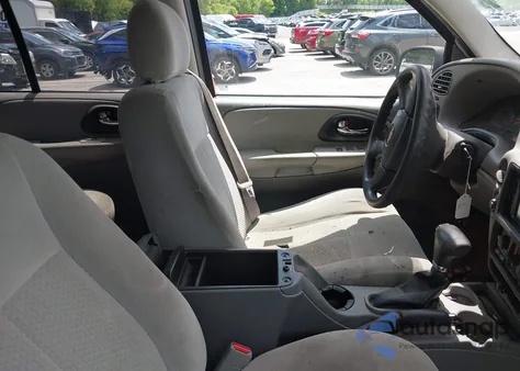 2007 Chevrolet Trailblazer Ls из США, поврежденный, VIN 1GNDT13S072248721